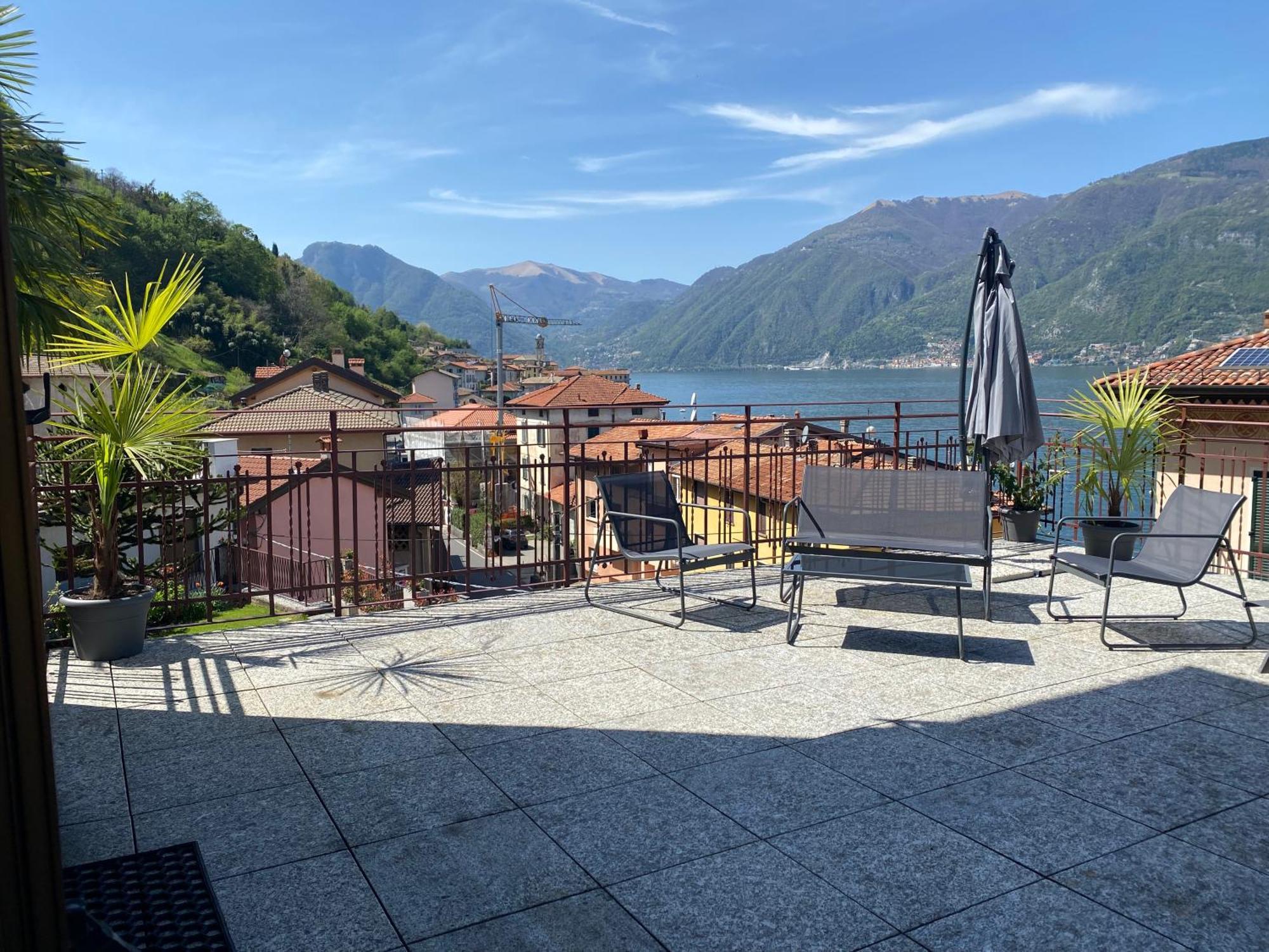 レッツェノTiziana Lake Como View Terracesアパートメント エクステリア 写真